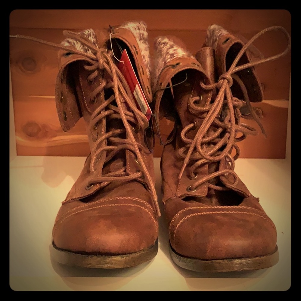 Brown Lace Boots